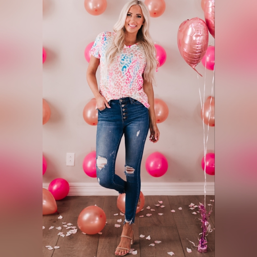 Leopard V-Neck Short Sleeve Tee Shirt